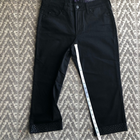 NYDJ rhinestone cuffed crop black pant in size 6 - Picture 4 of 15